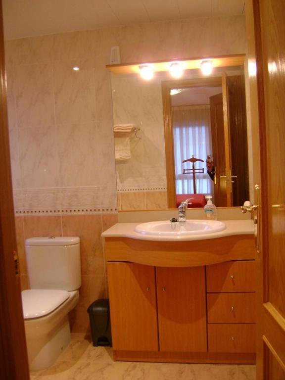 Apartamentos Pirineos Ordesa El Pueyo de Araguas Room photo