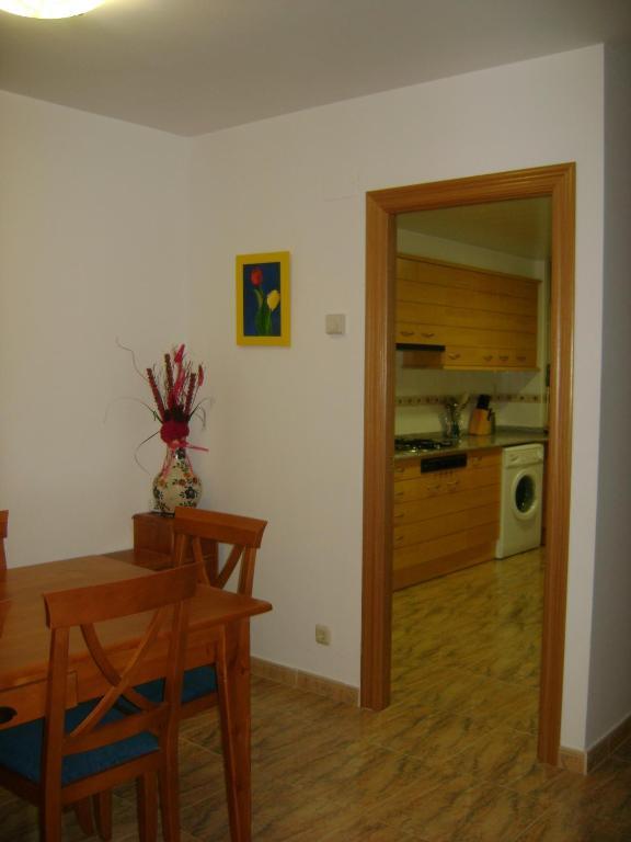 Apartamentos Pirineos Ordesa El Pueyo de Araguas Room photo